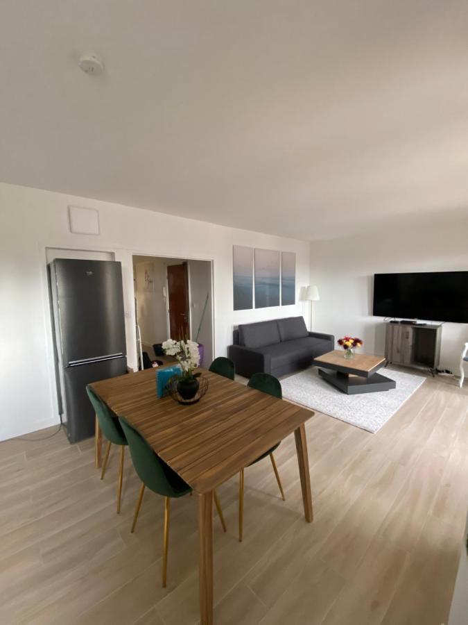 Grand Appartement Courbevoie Paris Экстерьер фото